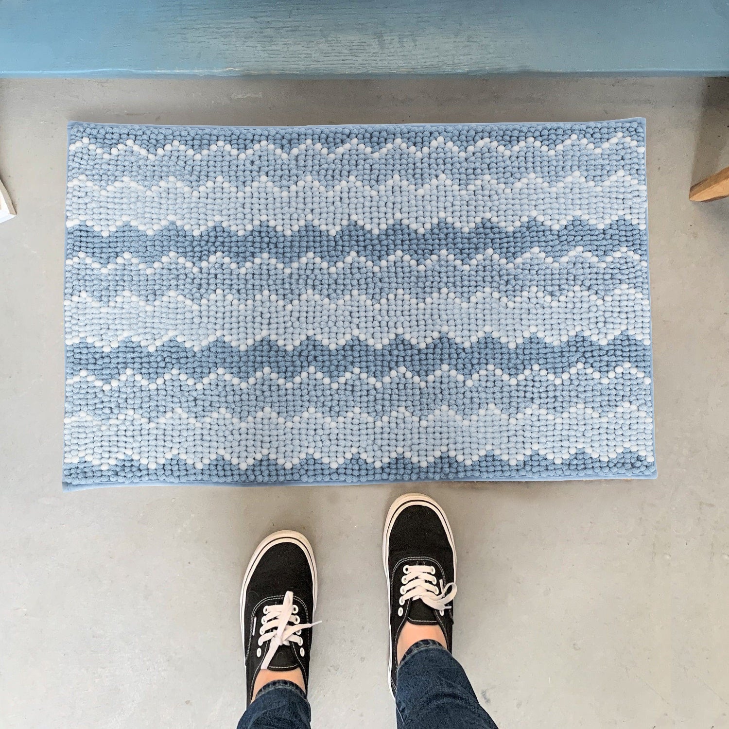 Kasentex Soft Absorbent Durable Non-Slip Bathroom Rug