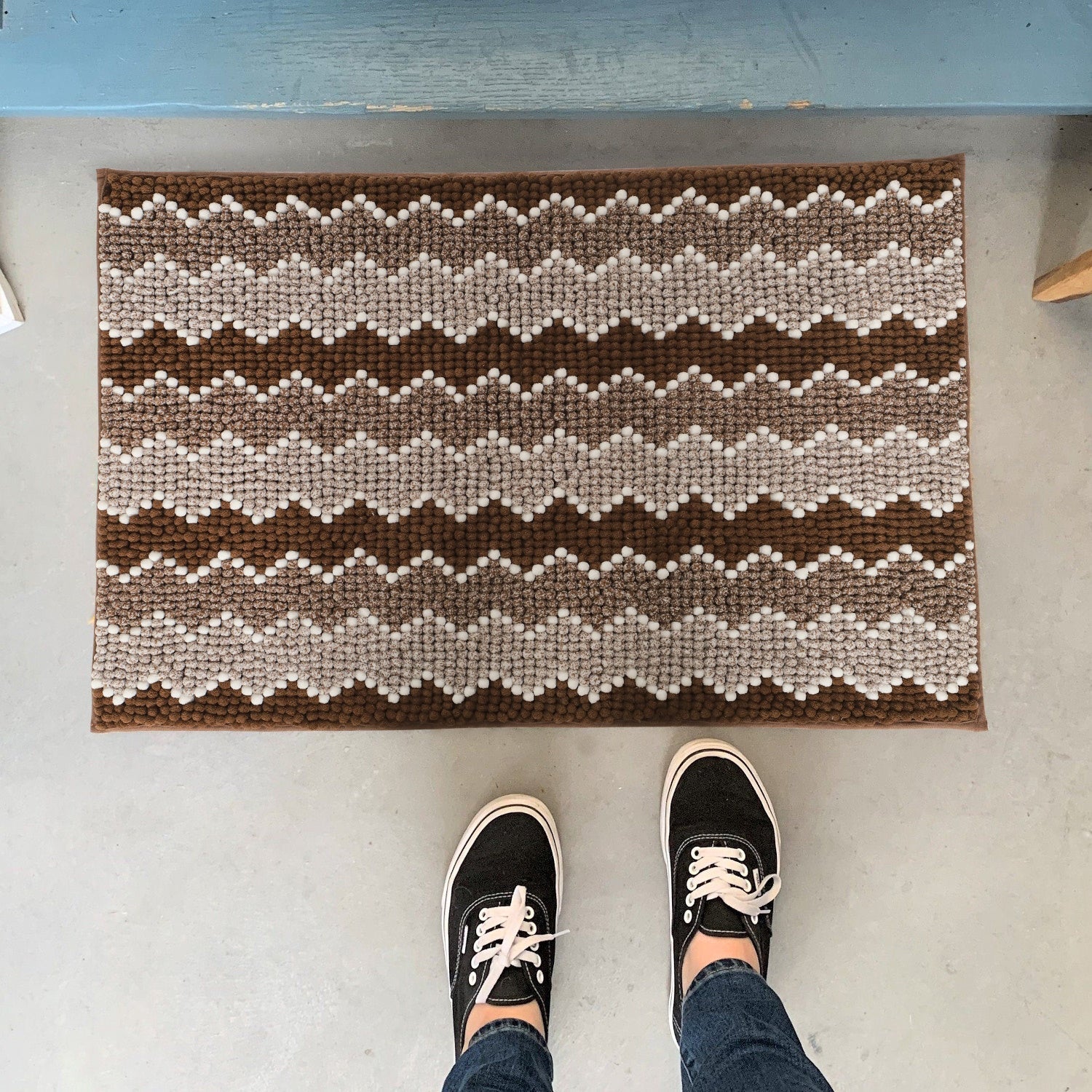 Kasentex Soft Absorbent Durable Non-Slip Bathroom Rug