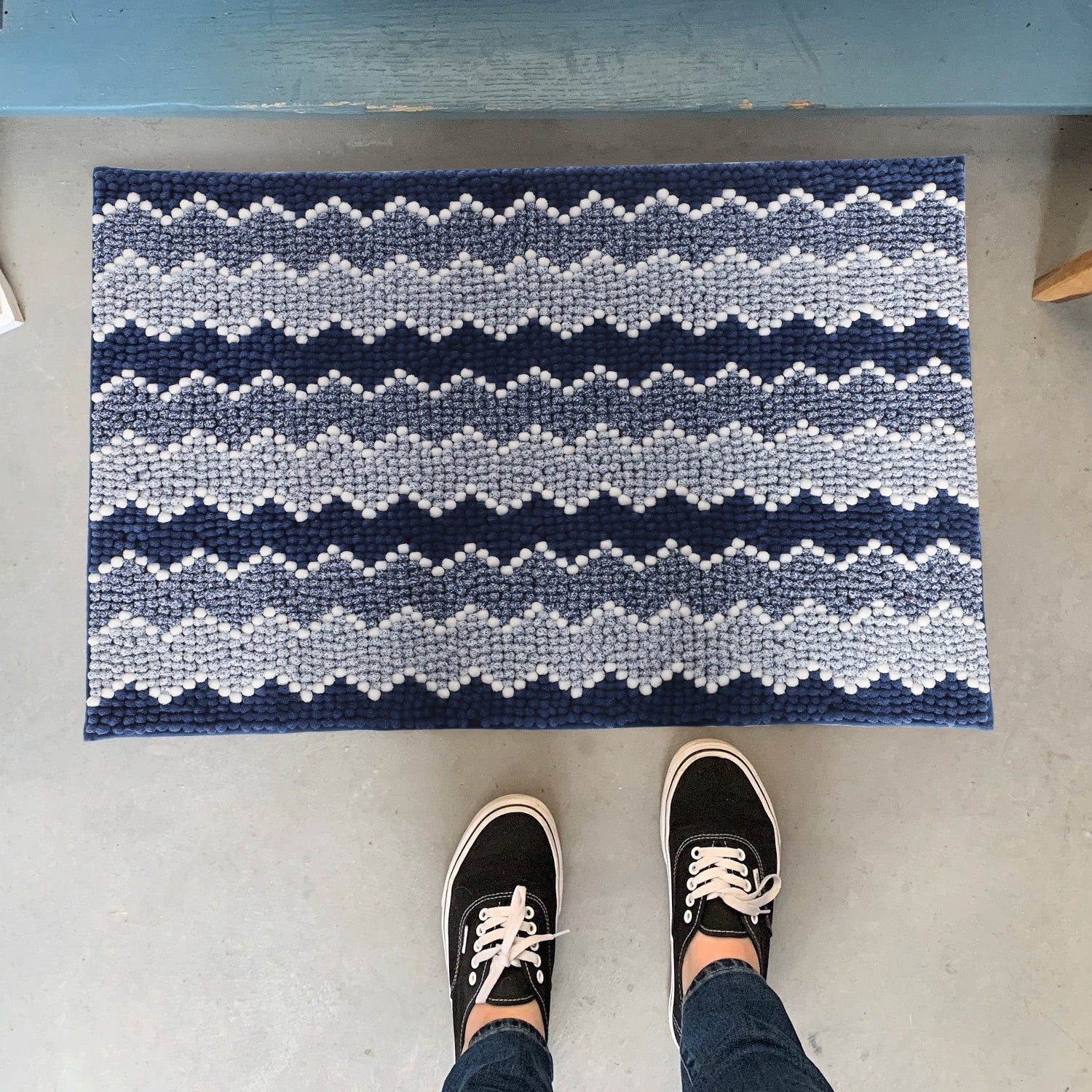 Kasentex Soft Absorbent Durable Non-Slip Bathroom Rug