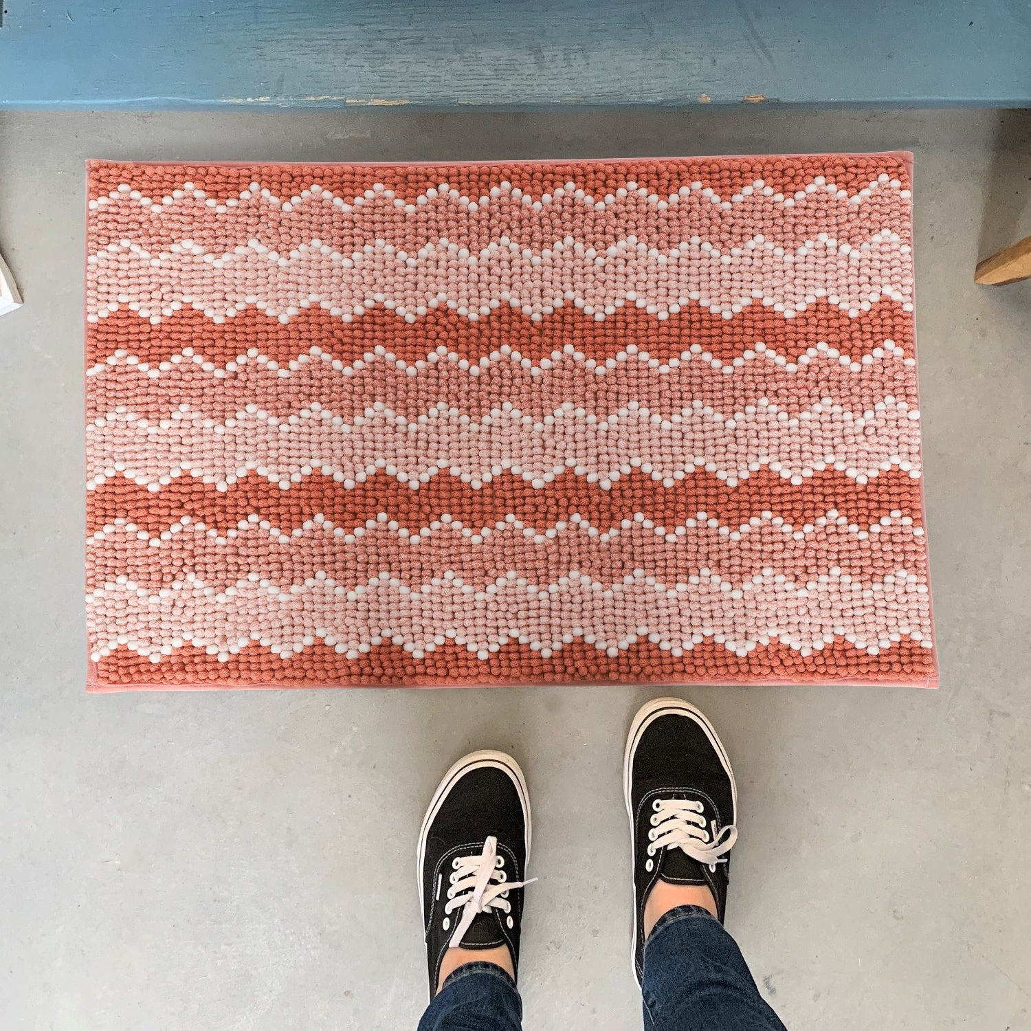 Kasentex Soft Absorbent Durable Non-Slip Bathroom Rug