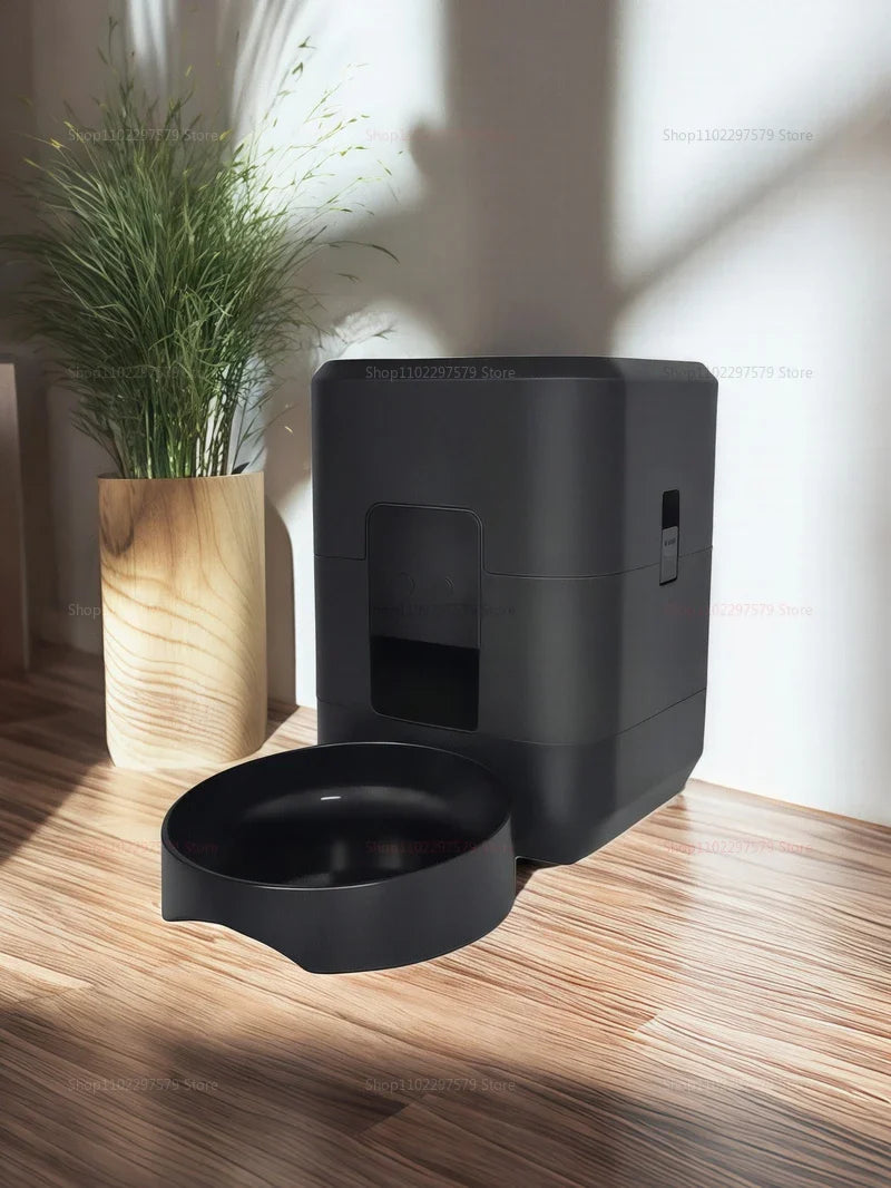 Smart Pet Feeder 2L Automatic Wifi Enabled