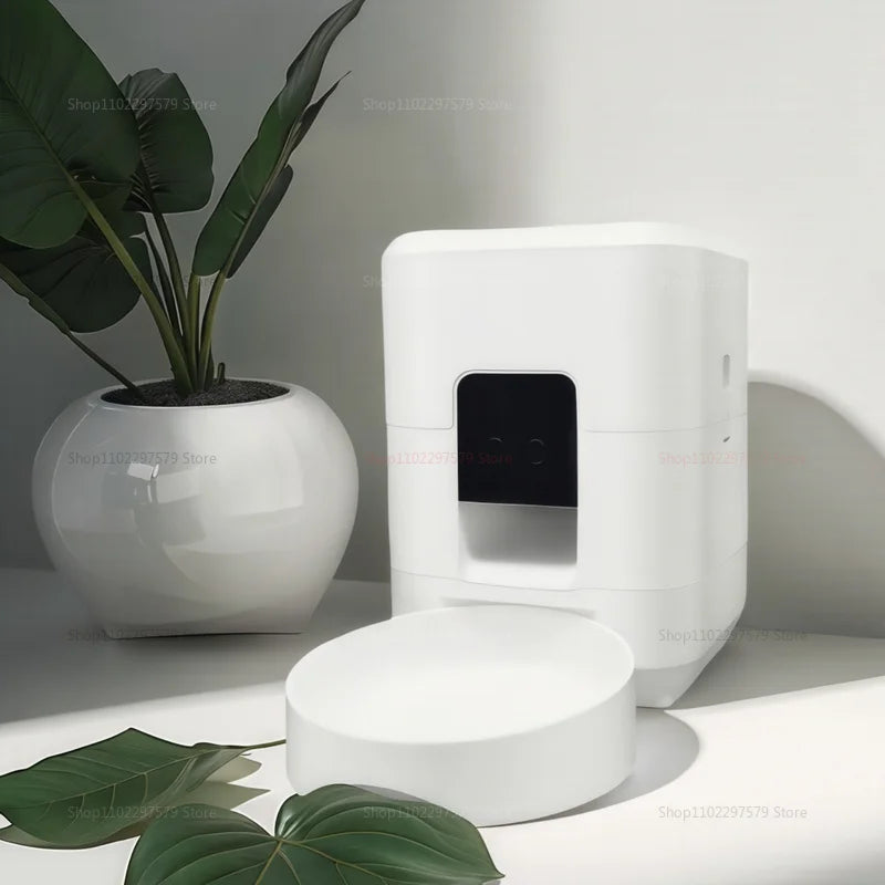 Smart Pet Feeder 2L Automatic Wifi Enabled