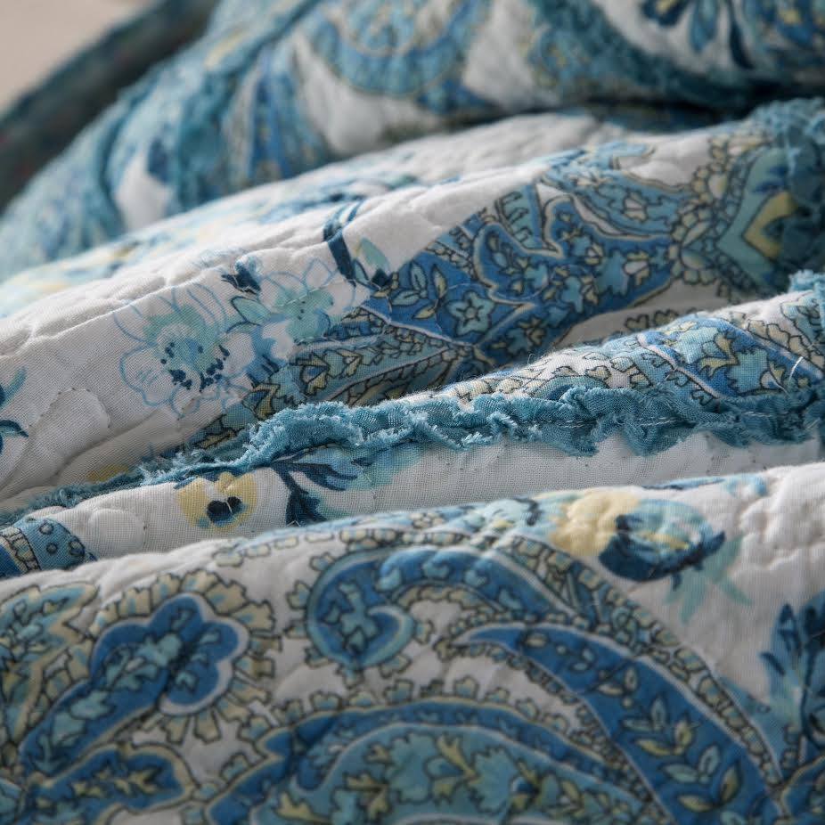 Tache Petal Dance White Blue Floral Paisley Cotton Patchwork Quilt Set